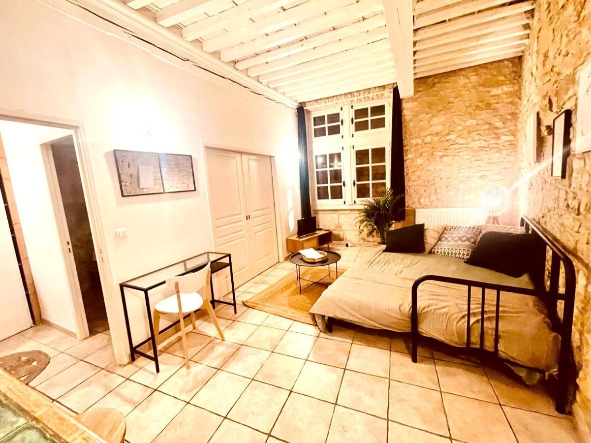 Le Moka Charmant Appartement Au Coeur De Ville Nîmes Zewnętrze zdjęcie