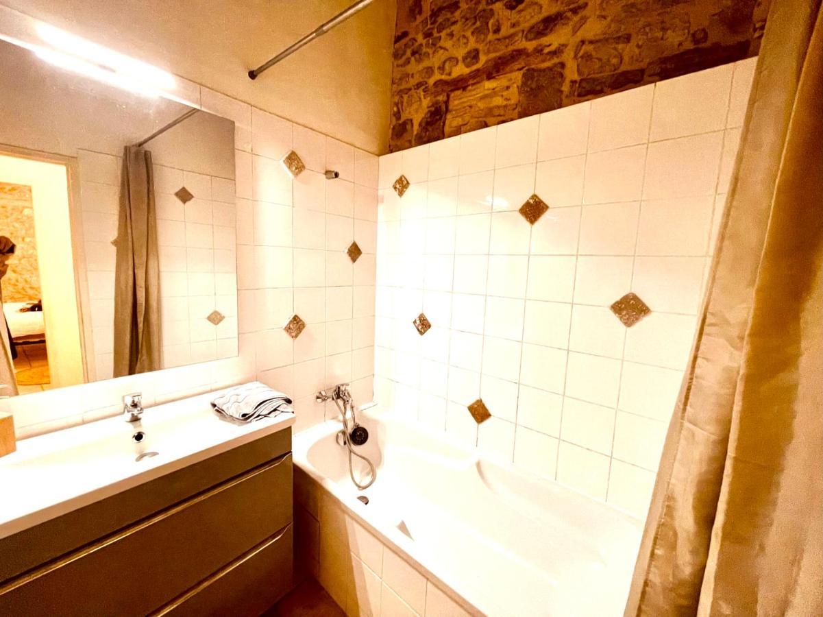 Le Moka Charmant Appartement Au Coeur De Ville Nîmes Zewnętrze zdjęcie